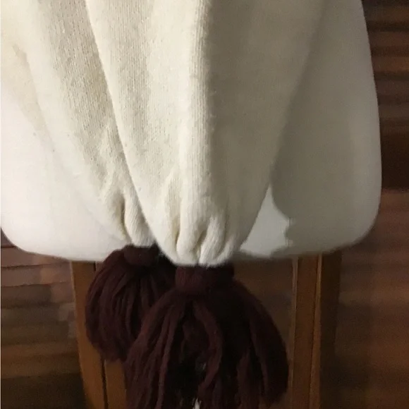 Women’s Aigner  scarf - Picture 3 of 5